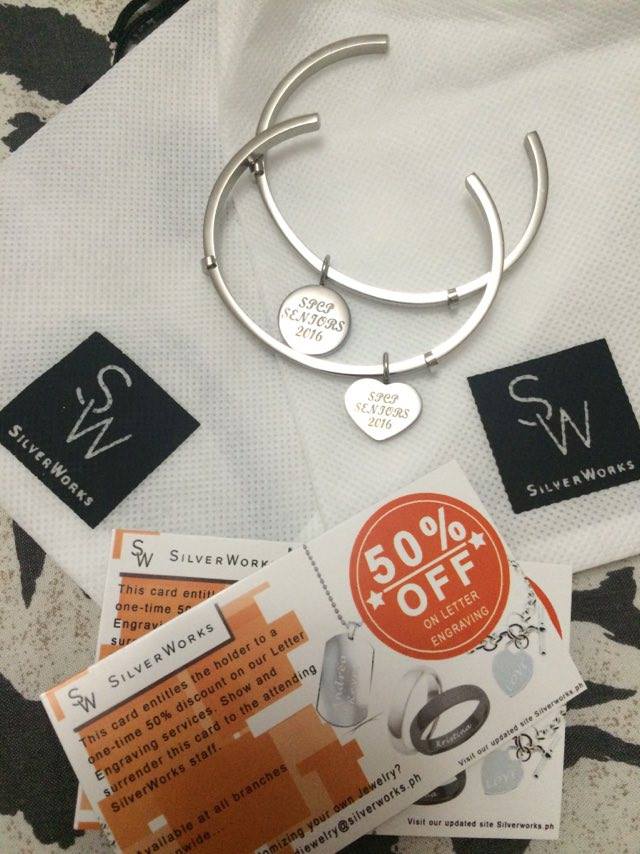 SPCPBall2016's tweet photo. We're so in love with our souvenirs from Silverworks! Thank you, @silverworksphil! #Incendio2016 https://t.co/BbCmHCQcmt