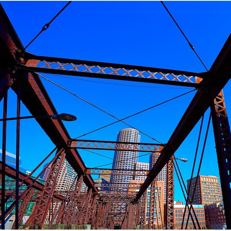 CityOfBoston's tweet photo. Shape the future of the #NorthernAve Bridge. Our #NorthernAveContest begins 3/21. Sign up: https://t.co/WHhd88ju4U https://t.co/XtRsS3yRCS