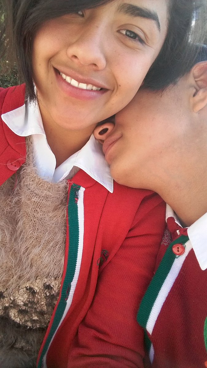Cornejo_LAC's tweet photo. Quizás aun no lleve mucho tiempo contigo, pero eso me basta para poder decir que soy feliz a tu lado mi amor /-\ https://t.co/BcXjNOuVtK