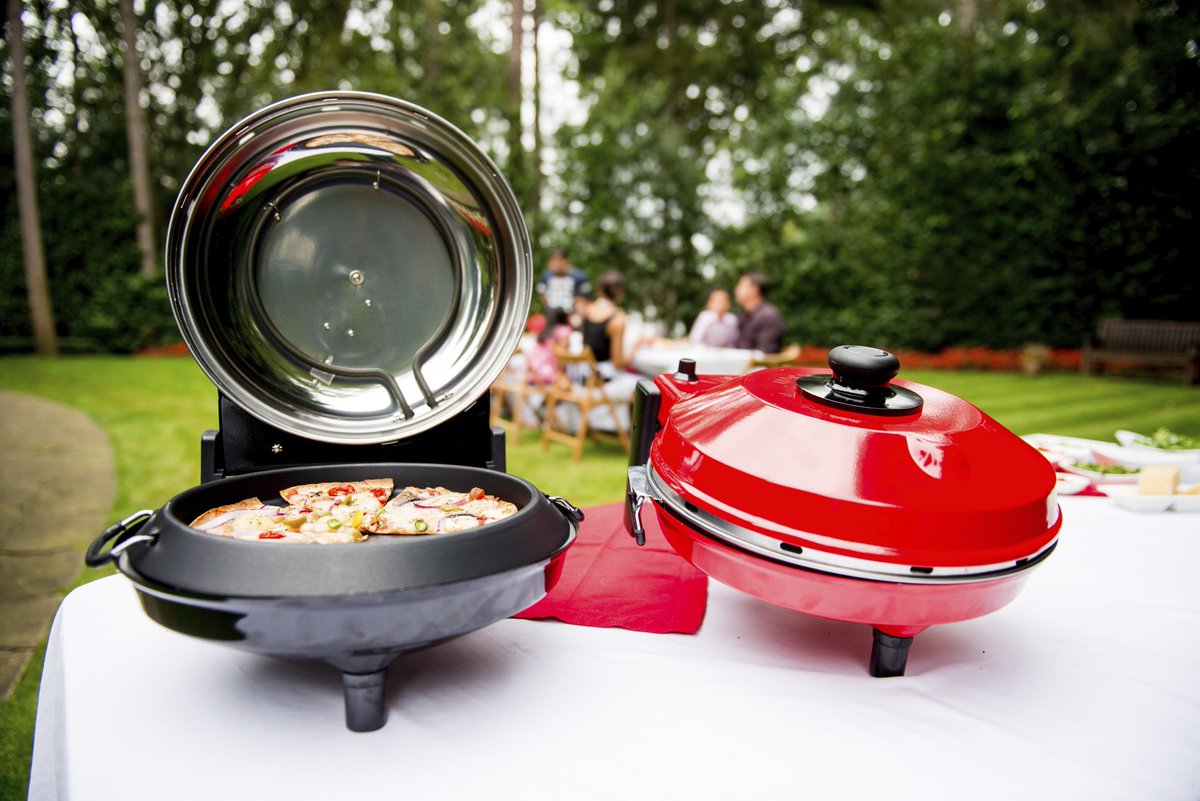 OriginalPizza_'s tweet photo. Are you a #pizza fan? Or do you want to make #cooking easier? Get the #OriginalPizzaMaker!
https://t.co/CL8ew0a5Yx https://t.co/xhsNihgTtJ