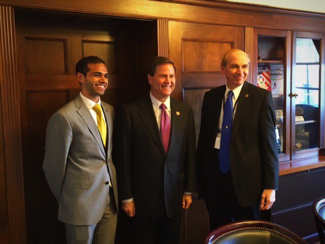 rmistry91's tweet photo. #FBF to lobbying in DC for medical education with the Dean #COMDay16 #DoneWithDebt 📸: @AACOMmunities https://t.co/LWM4lD59mJ