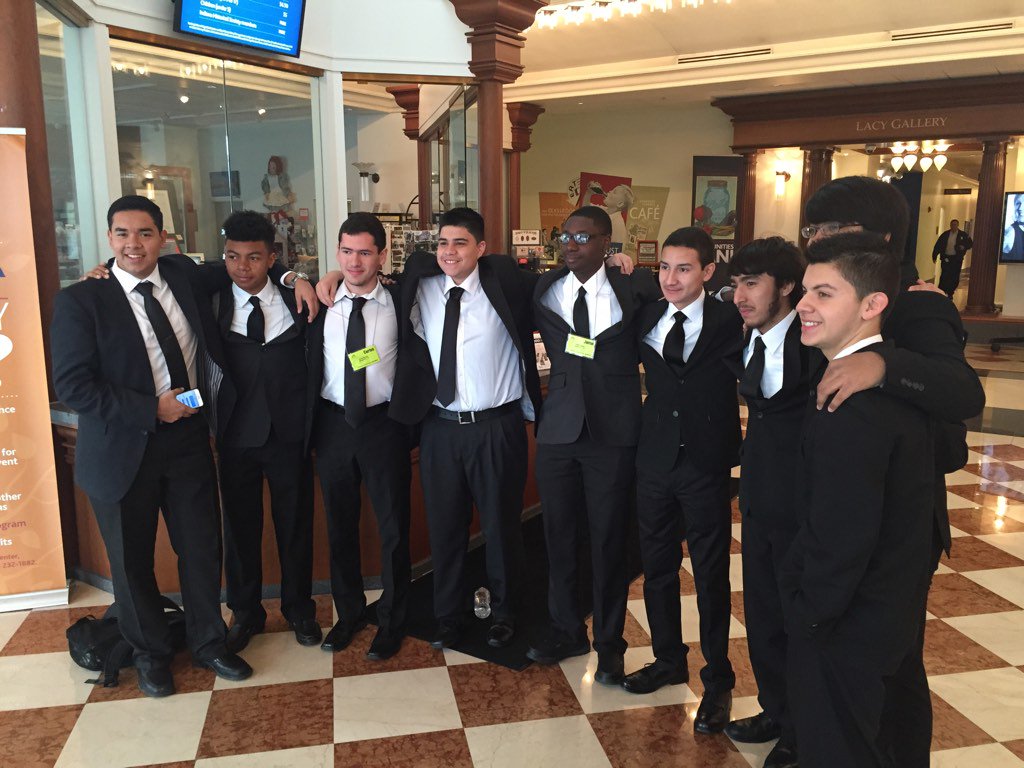 RBMSBand's tweet photo. Spring High Band students prepared to perform at the Indiana Historical Society. #BelieveinSpring https://t.co/BIa6kZoB8A