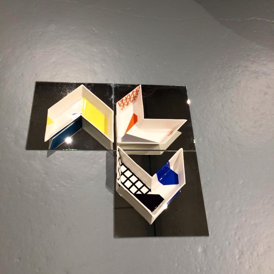 patriothallg's tweet photo. @LauraLightbody0 ceramic forms and large scale drawings til 13march..visit over the weekend open 12-4pm https://t.co/ZBdA1QpkCl