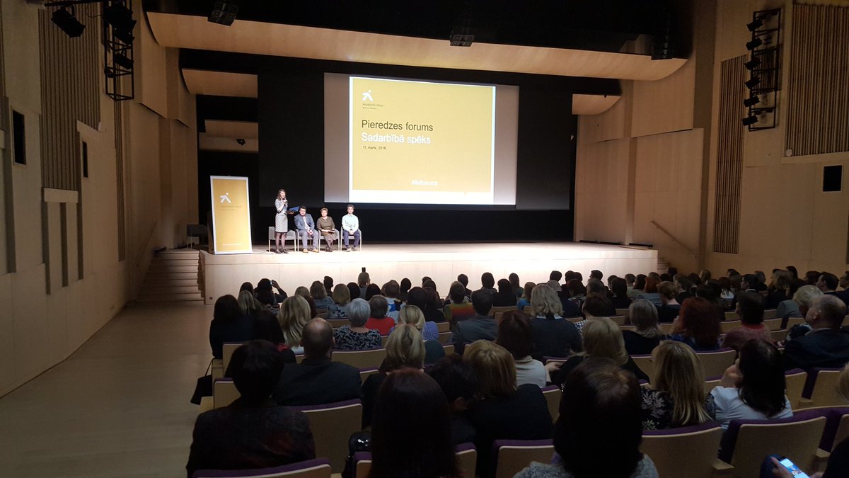 Iespejamamisija's tweet photo. Sadarbībā spēks! #IMforums noslēgums @LNB_lv. Prieks par Latvijas skolotāju entuziasmu un zinātkāri! https://t.co/ro0Ex6owID