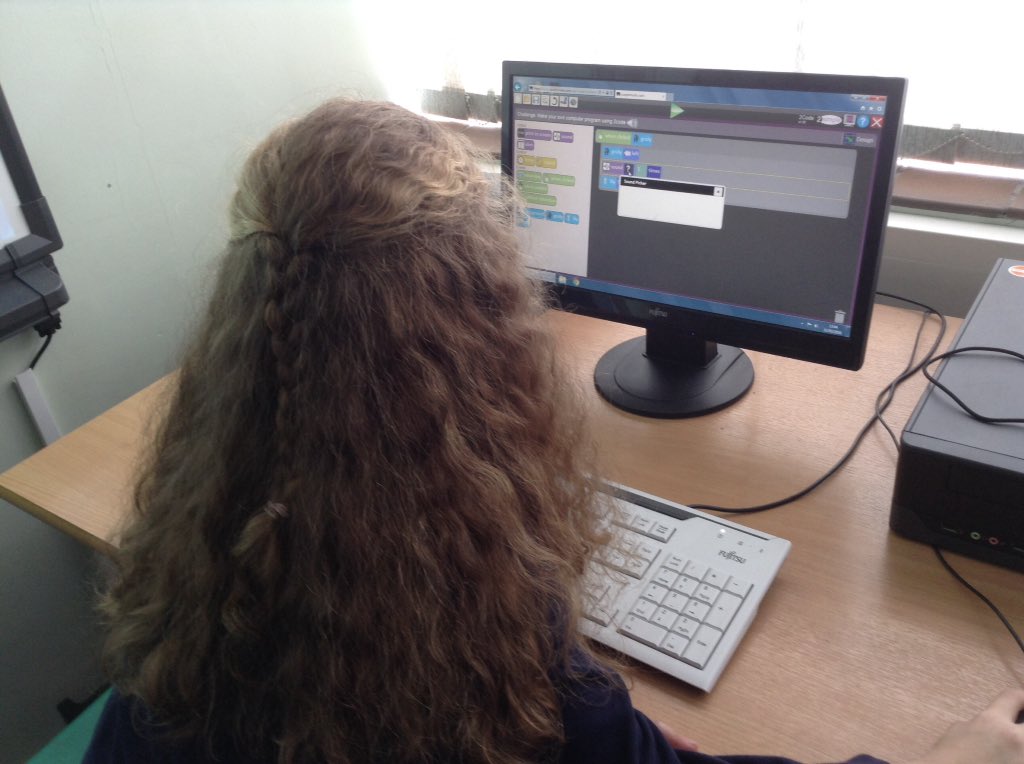 StwilfridsICT's tweet image. It&apos;s a free code day on #2code some very interesting ideas @missdowthwaite @purpleMash