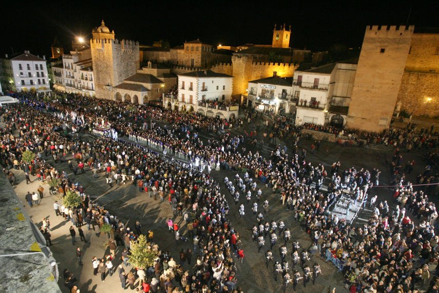 LeonciaCc's tweet photo. Cáceres, ya queda muy muy poco para nuestra Semana Santa, de Interés Turístico Internacional. #CasiNada #AlHombro https://t.co/ctIJWfBlx9