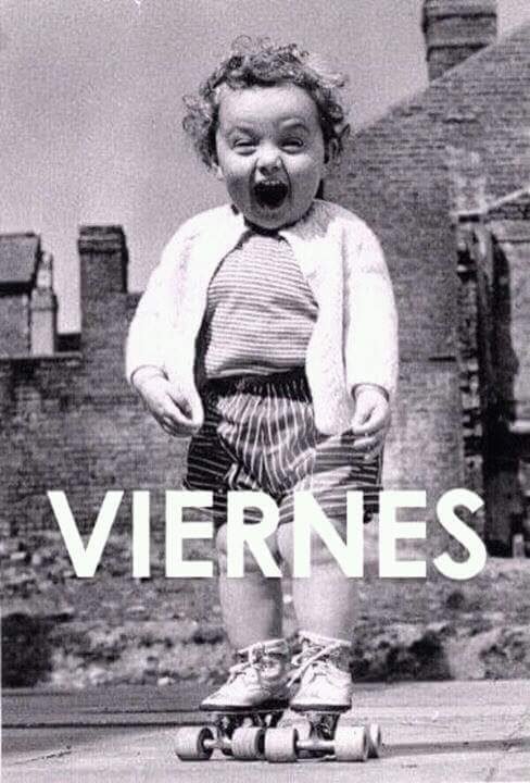 Lexxi201203's tweet photo. #BuenViernes 😁
Hoy es viernes y mi cuerpo lo sabe  ..sabe que  no va a salir 😂 https://t.co/mJWXE7SRFx