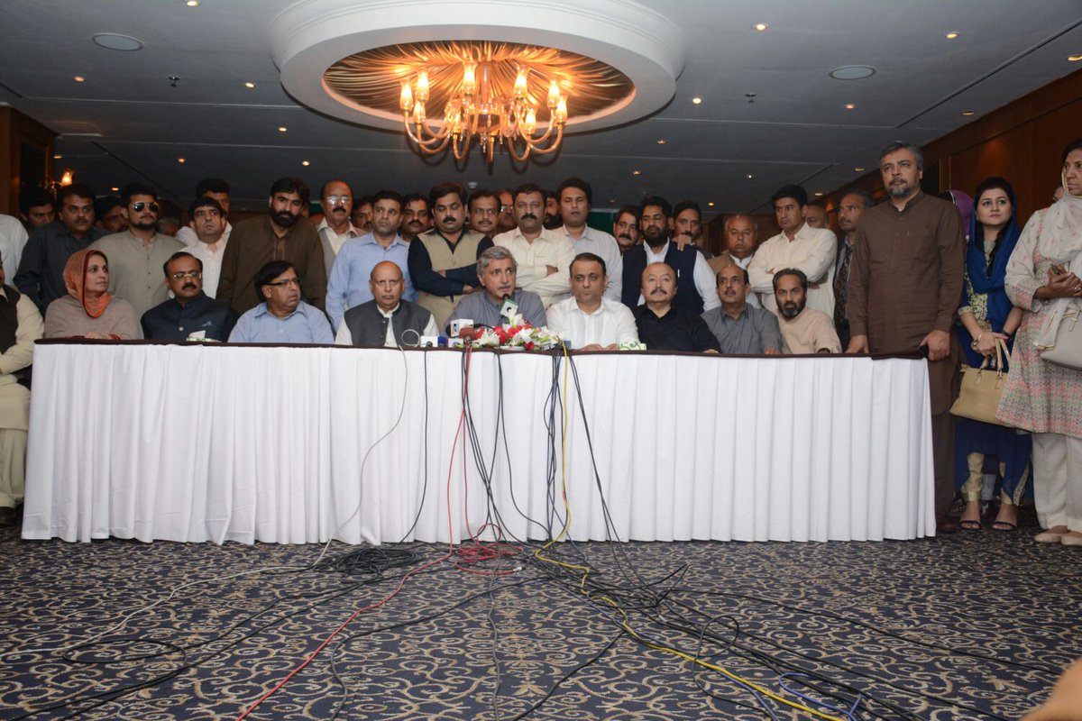 teamaleemkhan's tweet photo. Press Conference #HappeningNow https://t.co/1MXnmNMYRs