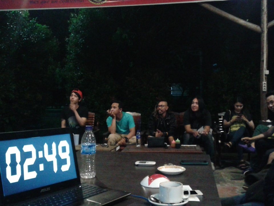 StandUpPTK's tweet photo. Nah ini nih kenampakan juri ada @iPunkwahaha @ilhamituiam &amp; yg  spesial ada @bintangbete #ComedyAttack https://t.co/Vo6XVJZd1A