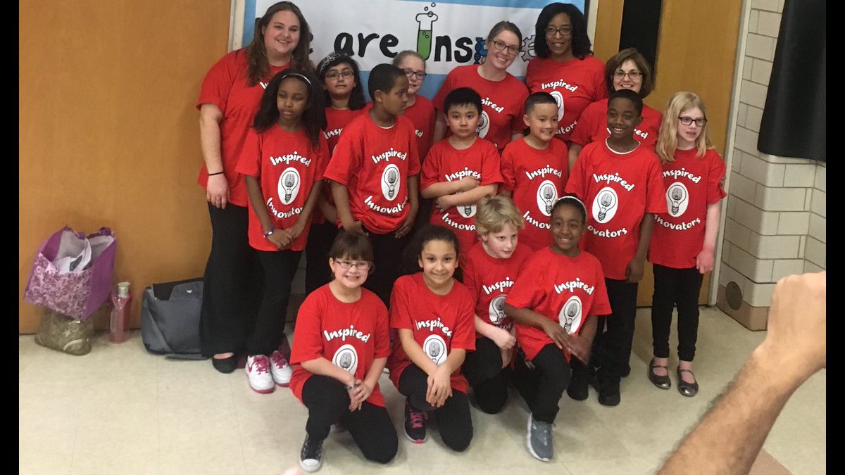 STEMinspired's tweet photo. #wilburinspired Innovators did a stellar job at the #csdsteam showcase last night!! #techcsd @SarahQJ @marinucci09 https://t.co/jJWE8DDe9v