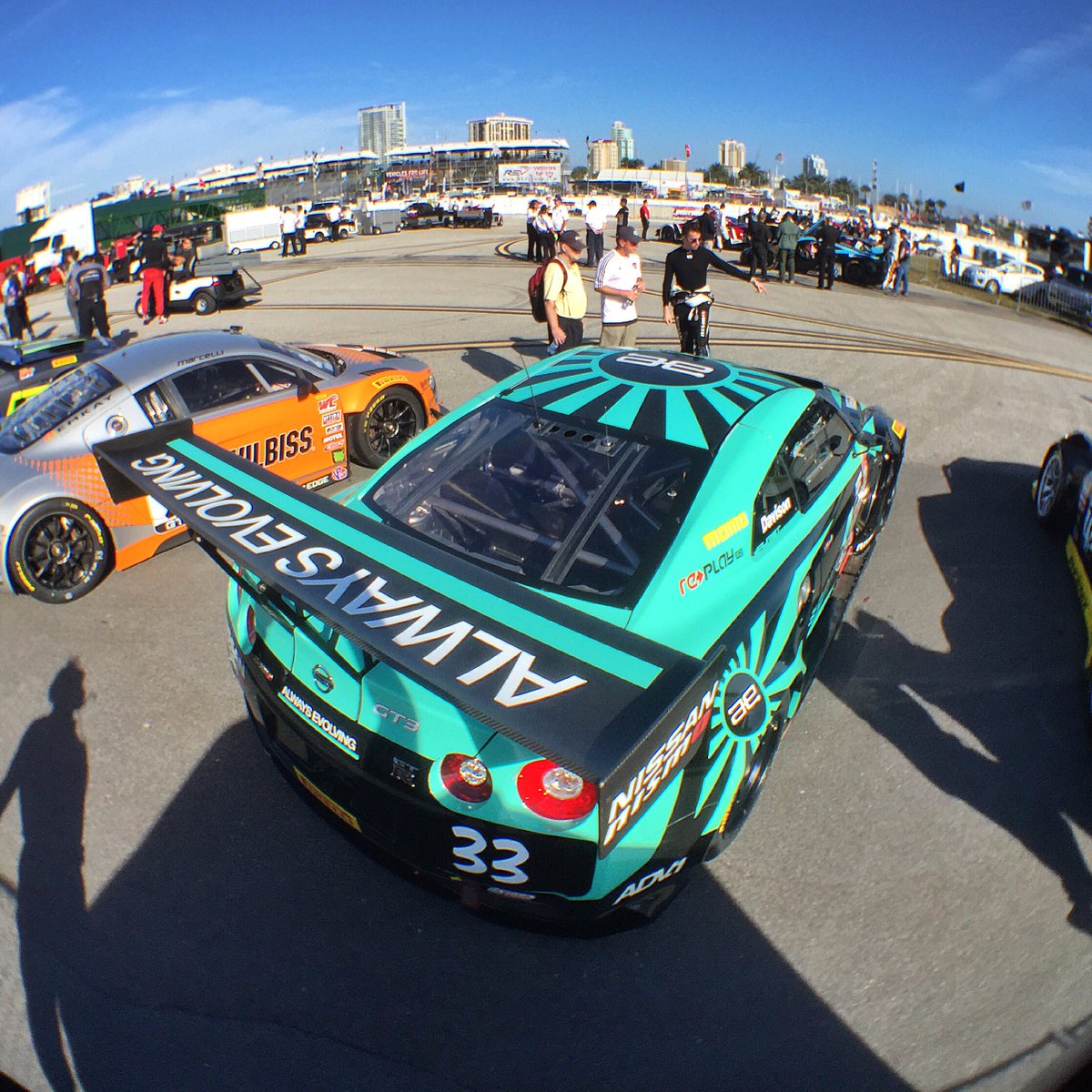 aeperformance's tweet photo. Live from pre-grid getting ready for Qualifying session today @WCRacing #PWCSPGP #alwaysevolving #aernow #olloclip https://t.co/2OzWscgSIV
