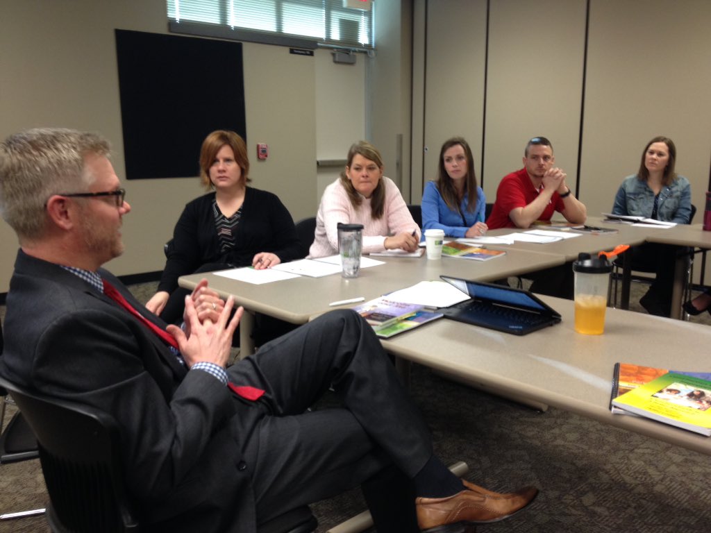 MOSAIC_STL's tweet image. Starting the day in Park Hills discussing CCI with Dr. Kimbrel. #edtalk