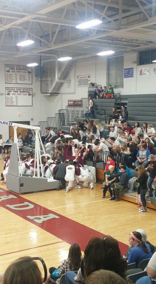 TOP Student Section tweet media