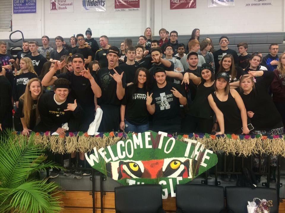 TOP Student Section tweet media