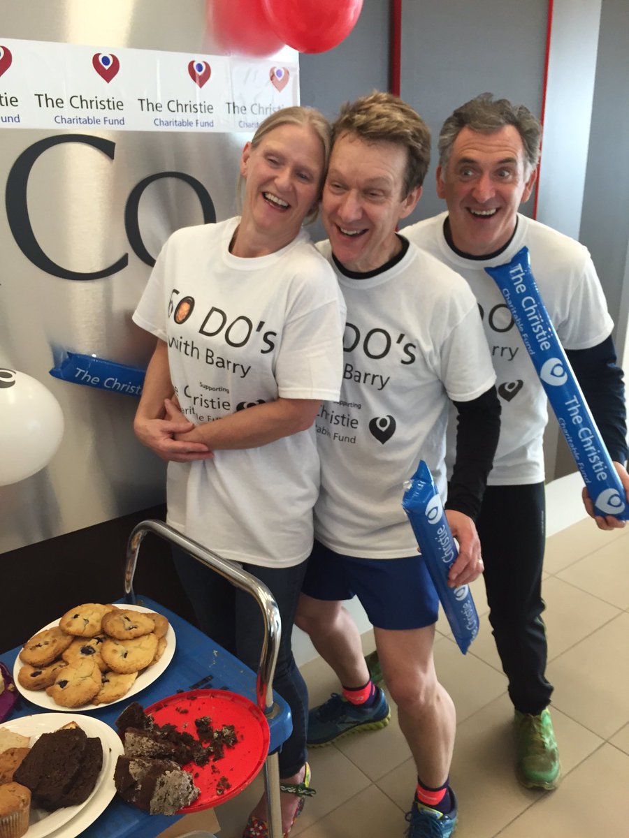 60doswithbarry's tweet photo. Would you believe @ClydeCoNews were on the 11th floor!! A great effort and a wonderful selection of cakes. Thanks 🍰 https://t.co/BdSZGIWGjC