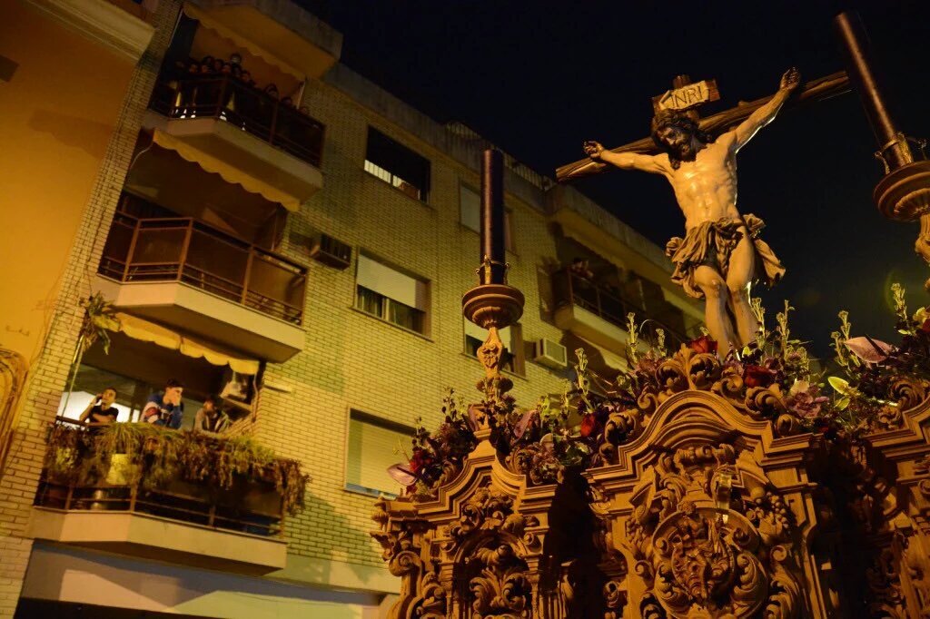 El próximo martes, se presenta el barnizado del paso de Pasión y Muerte por los <a href="/HermanosFarfan/">Hermanos Caballero ®️</a>

📷 <a href="/hpasionymuerte/">Hermandad de Pasión y Muerte</a>