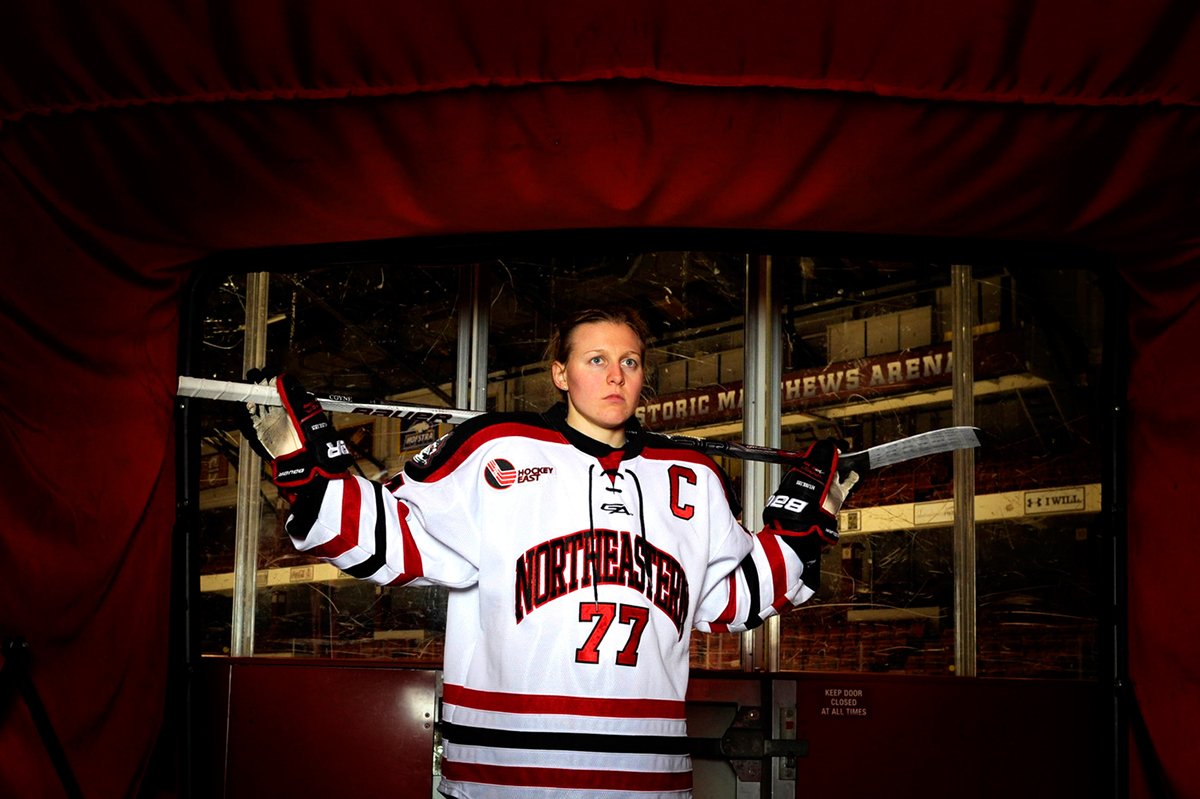 How a hockey star was born - <a href="/GoNUwhockey/">Northeastern Women’s Hockey</a> senior captain <a href="/KendallCoyne/">Kendall Coyne Schofield</a> bit.ly/1QMohVr