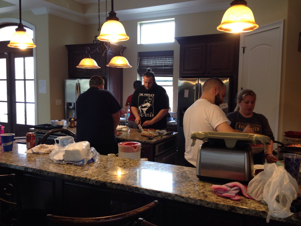 BlueRidgeCru's tweet photo. Live tweeting our breakfast champions this morning at #CruBreak #TweetsFromTheBreakfastBar https://t.co/16Rr2gqWKU