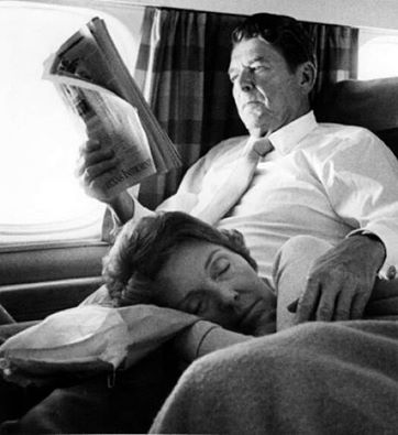Jessica_1174's tweet photo. These 2 were incredible ppl. The last of their kind. #TheReagans #PresidentandFirstLady https://t.co/iG11a5Pc3H