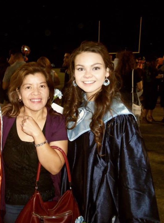 FallenPatriots's tweet photo. #FutureHistoryMaker: Maria helped care for her father, which spawned her dream of wanting to be a Nurse Practitioner https://t.co/L5M4JHUMvJ