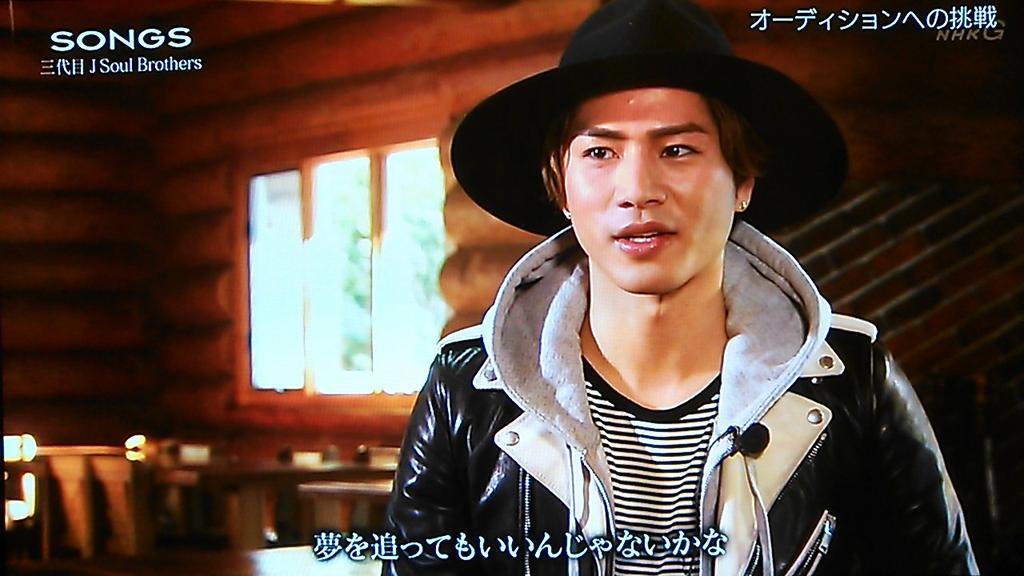 Morita1963S's tweet photo. HappyBirthdayfor登坂広臣
三代目のボーカルに決まったときからずっと応援してます
これからもLDHファンにとって三代目ファンにとって憧れであり神のような存在でいてほしいです
これからも、頑張ってください！
応援してます https://t.co/wSgDDaPztI