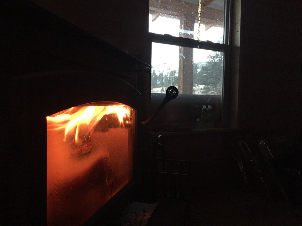 NickCooper_idm's tweet photo. Colorado morning at the cabin. #lifeasitshouldbe https://t.co/iYb8PjGlYI