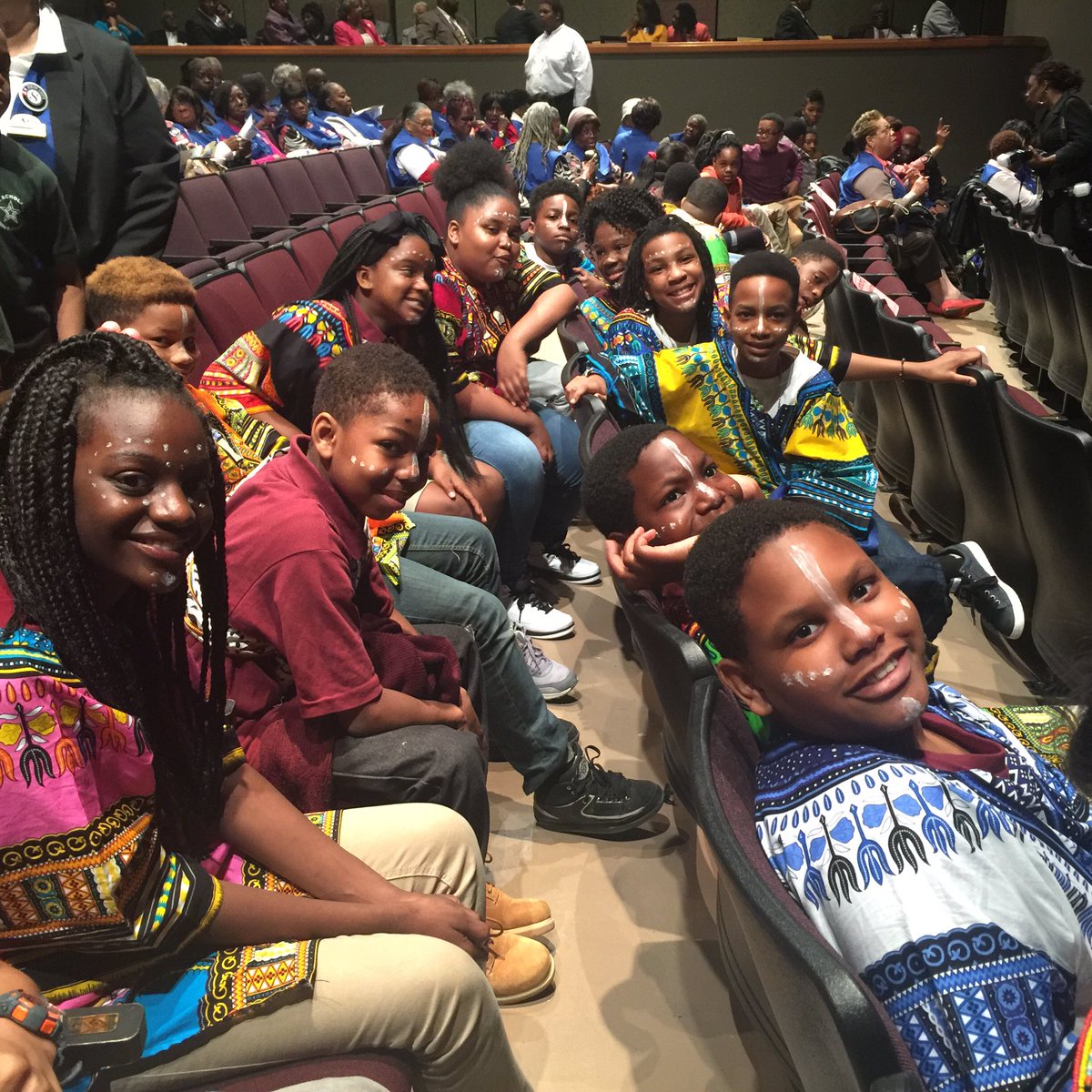 kelleyejones's tweet photo. At The Arc getting ready to perform for Grandma McLaurin's 107th birthday celebration! @OrrDC @dcpublicschools https://t.co/hxVP9RSOAE