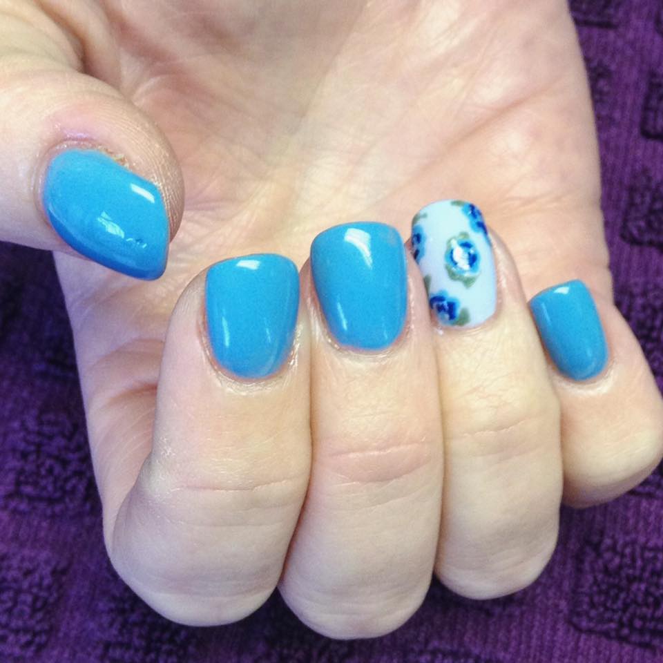 We are feeling floral here at Revive!