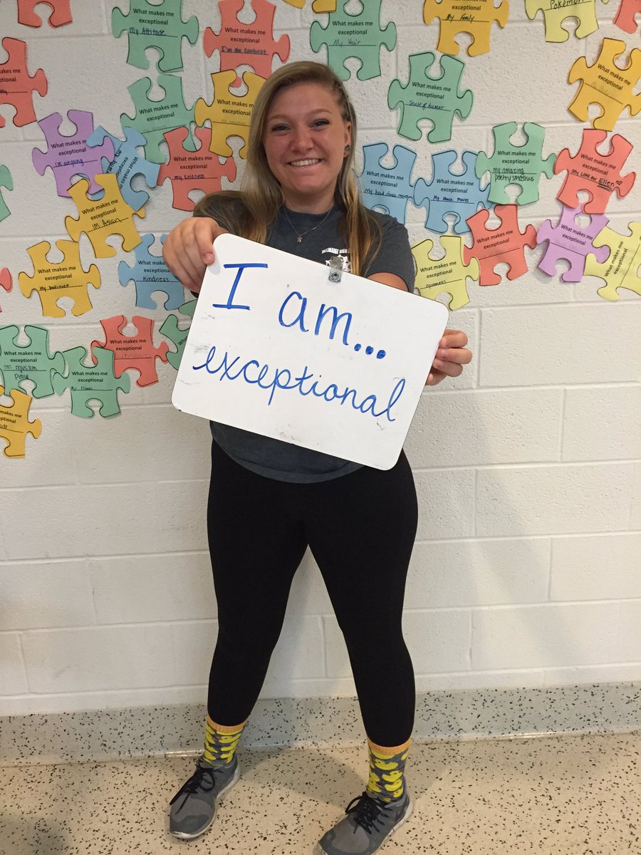 leah_beaumont24's tweet photo. @THSsces #ExceptionalStudentsWeek https://t.co/lutaC0389C