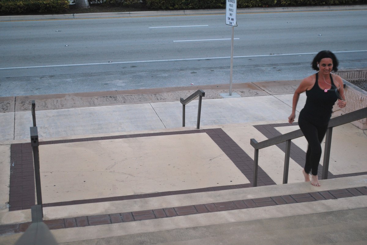 Debbie Glade tweet media