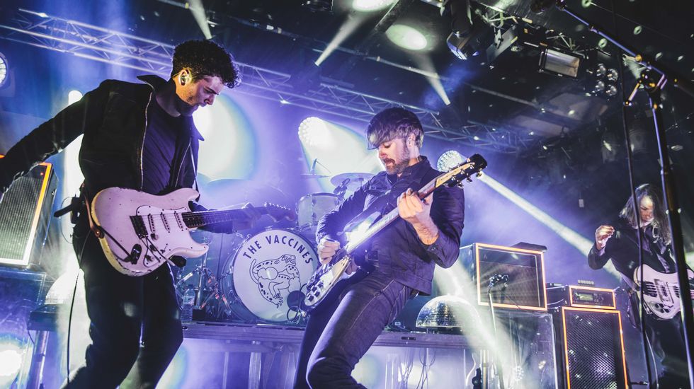 vozcoruna's tweet photo. @thevaccines, el grupo indie del momento, estará el lunes en la @SalaFinisterrae   https://t.co/kLn5n11gmZ https://t.co/4qBe4HtMMa