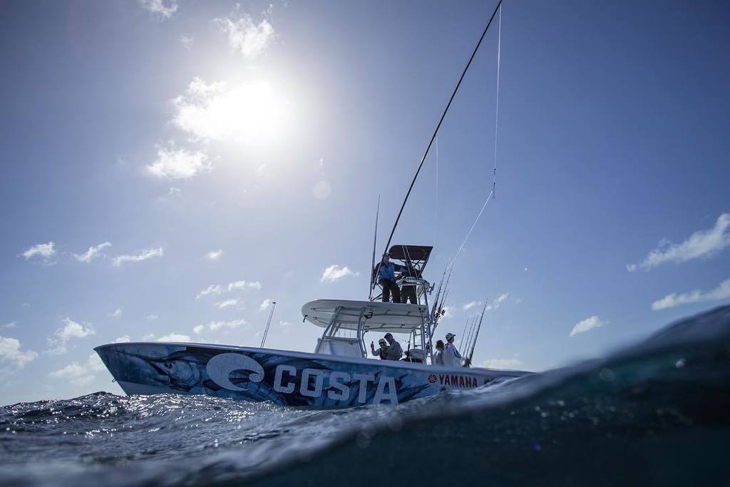 Day one time is running out 10 minutes till lines out @jjfishweek @costasunglasses #offsho… ift.tt/24VrDMd