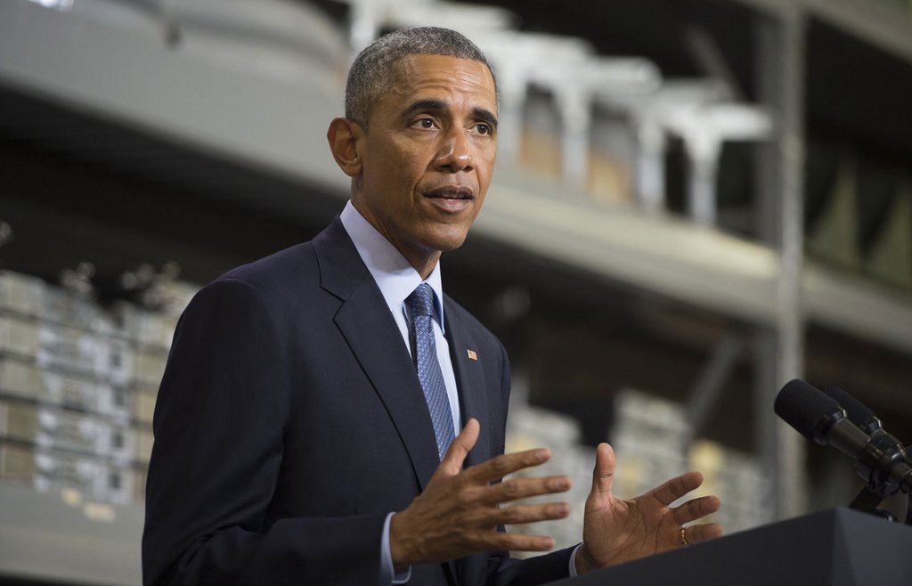 TechCrunch's tweet photo. Obama is now on stage to address the tech community at SXSW https://t.co/49iUH6Qb5L by @romaindillet  #SXSW https://t.co/hXq0ESvDZT