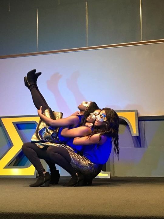 UH_Poodles's tweet image. It's a loooooong RHOad to Sigma Gamma Rho #newpups #spr16