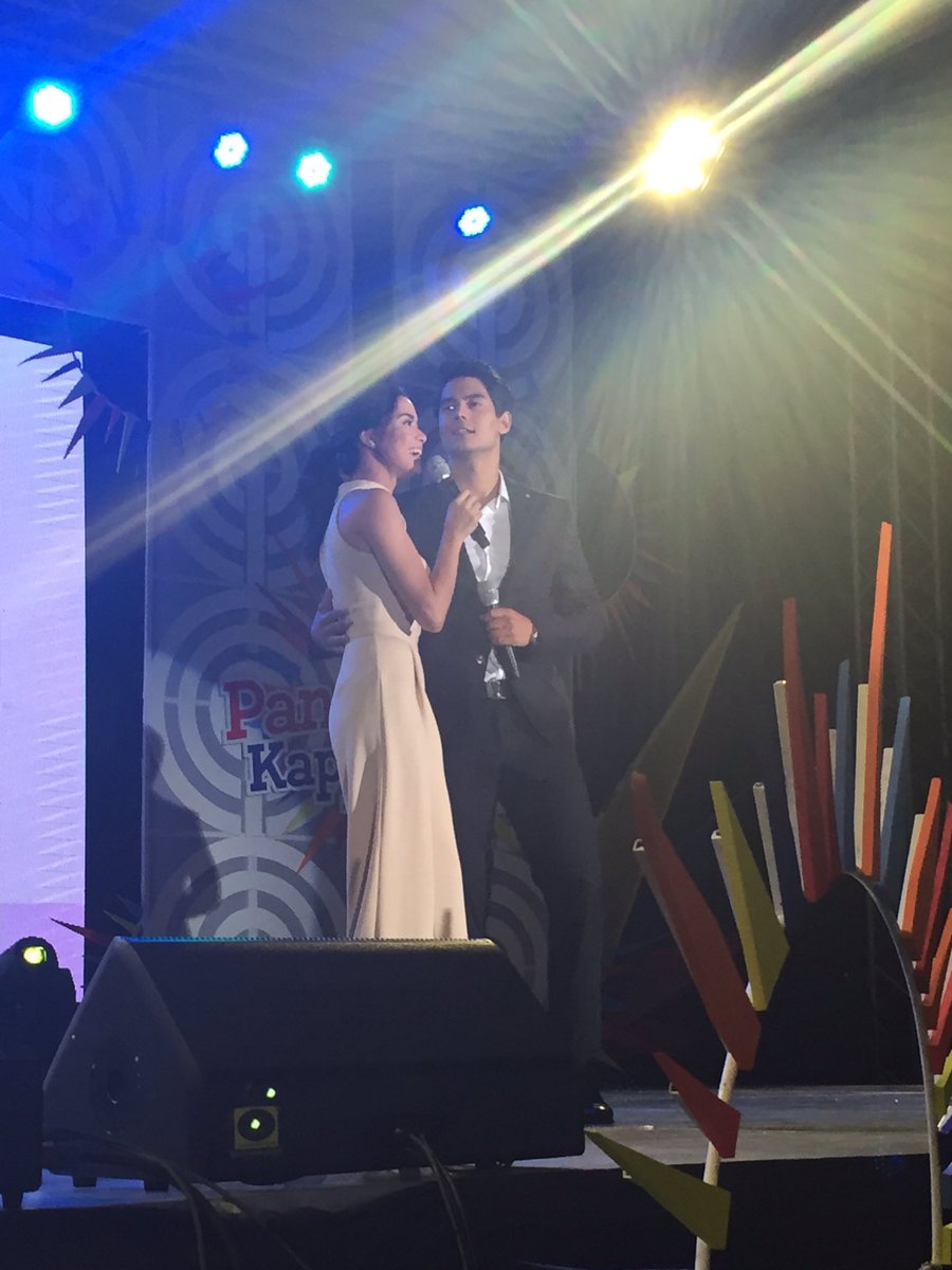 ABSCBNAdSummit's tweet photo. Kapamilya Love teams! #DanRich #PanaloKaKapamilya #AdSummitPH2016 #ComeOutAndPlay @dandanmatsunaga @erichgg https://t.co/JD0GDIFIDr