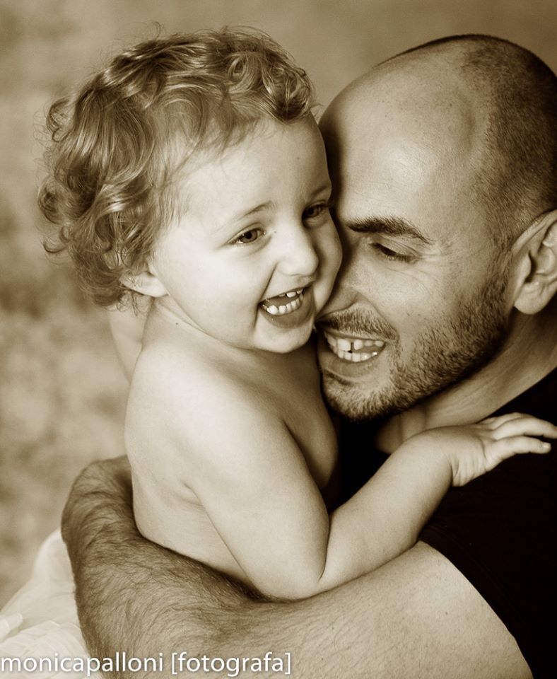 info49101423's tweet photo. Io e papà..
#papà #amore #famiglia https://t.co/cagvXfyE9Q