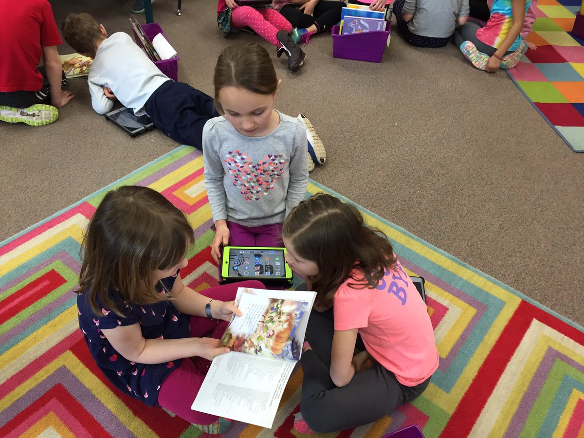 BenTressel's tweet photo. eBook authors from @MissTStock 1st grade share their Panda books with buddies! #DigitalAuthors @GlendalePLS #plsas https://t.co/eVpnRMwETj