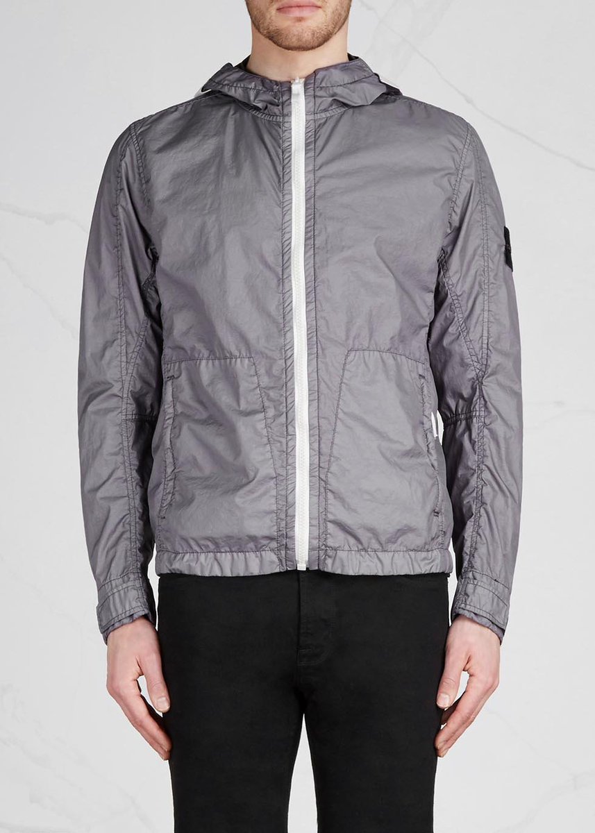 HarveyNichols's tweet image. Cement your urban credentials in @Stone_IslandUK's crisp, cool grey shell jacket: fal.cn/Km8x