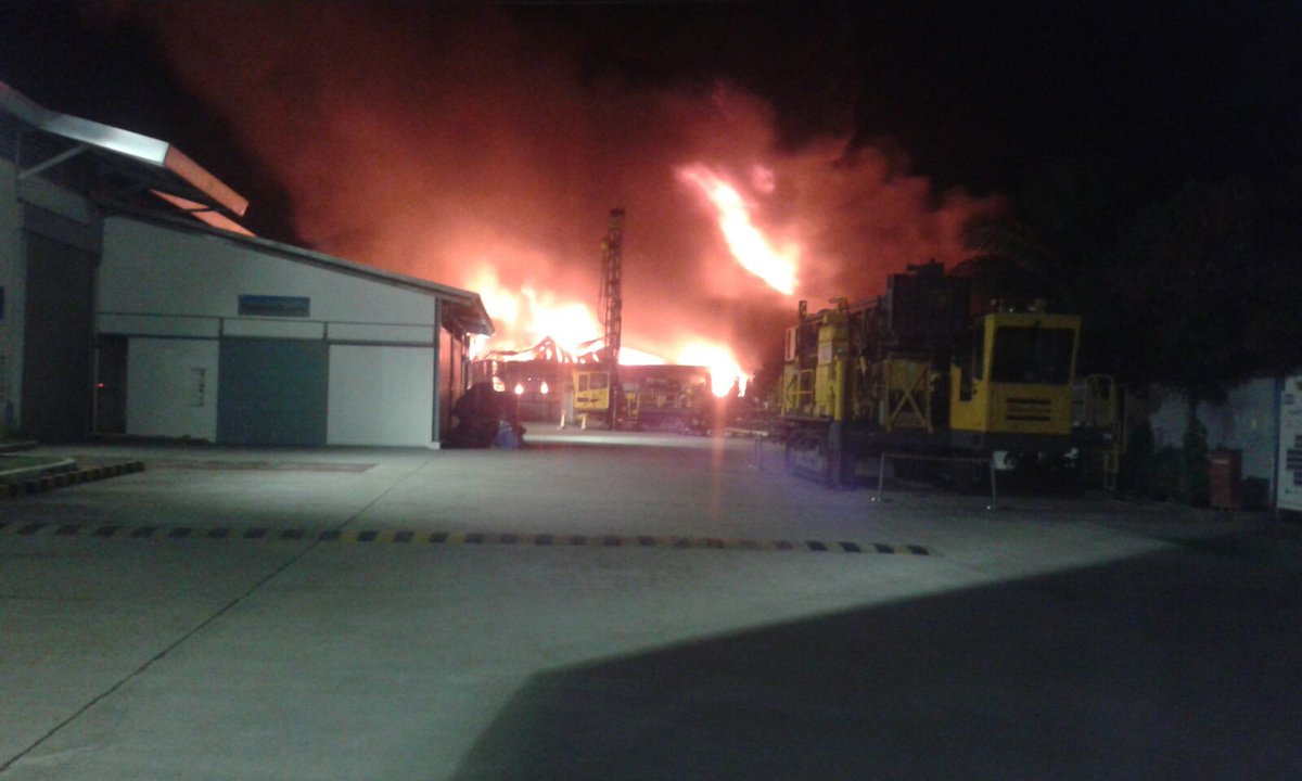 Pabrik Busa Terbakar di Manggar