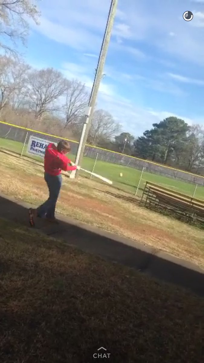 BwWalker10's tweet photo. In between class Dinger!!! #Squinchers #GameDay https://t.co/5RjSlpVRw6