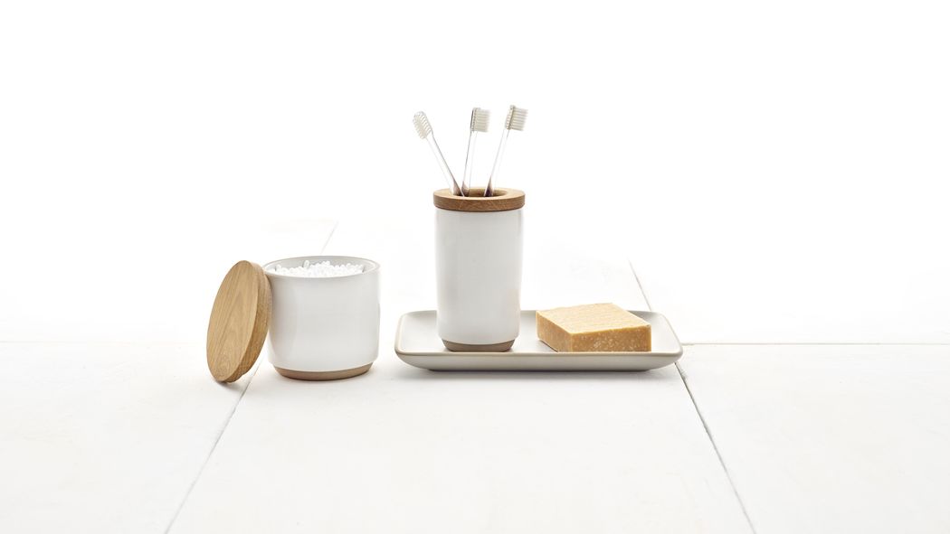 More collab love from <a href="/heathceramics/">Heath Ceramics</a> with <a href="/ettaandbillie/">Etta + Billie</a>. Get the dope on the custom soap. sf.racked.com/2016/3/11/1120…