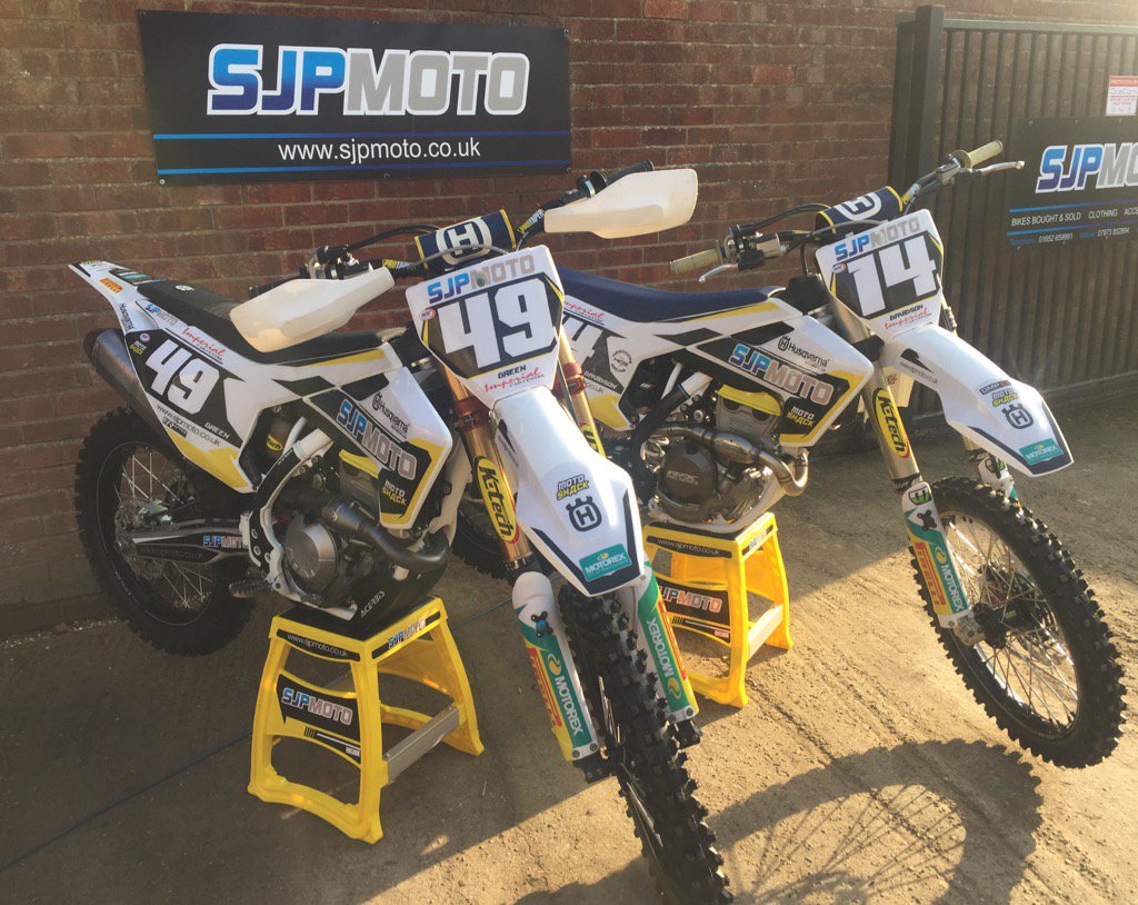 <a href="/sjpmoto/">SJP Moto</a> bikes ready for <a href="/callumgreen49/">callum green</a> <a href="/RobDavidson114/">Rob Davidson™</a>. <a href="/KTechSuspension/">K-Tech Suspension Ltd</a> <a href="/MotorexUK/">Motorex UK</a> <a href="/motoshack743/">Moto Shack Graphics</a>
