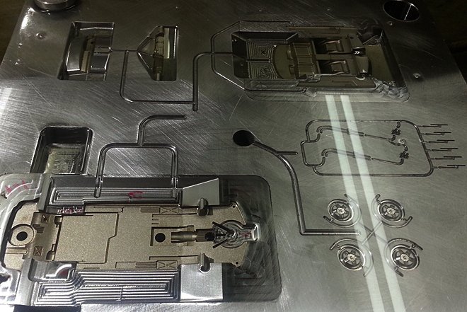 slotcar_today's tweet photo. News: BMW 2.8 Molds. @SlotRC + @OriginalSlotCar Team Work. #SlotCar R+D at 1:32. More: https://t.co/198s0YgO1p https://t.co/lqbBaKUC0I