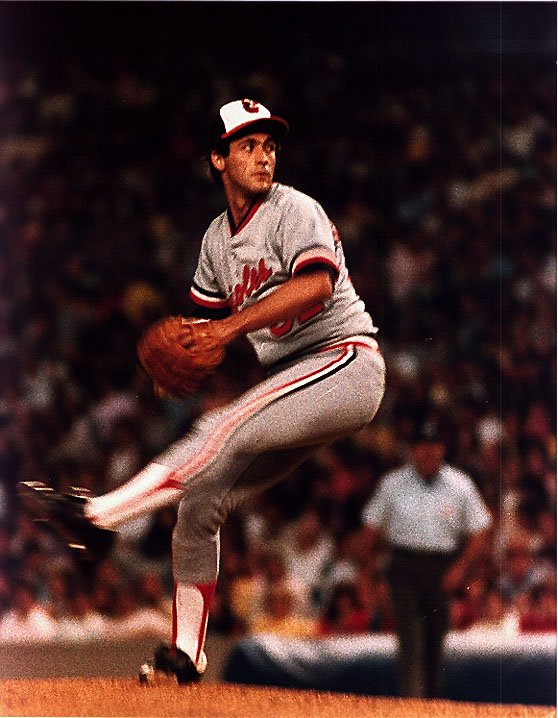 7thGypsy's tweet photo. #OsBirdsNest @BY1959
 Once upon a time birds.....
#MikeBoddicker #1983WSChamps https://t.co/8pzEUoGr6G