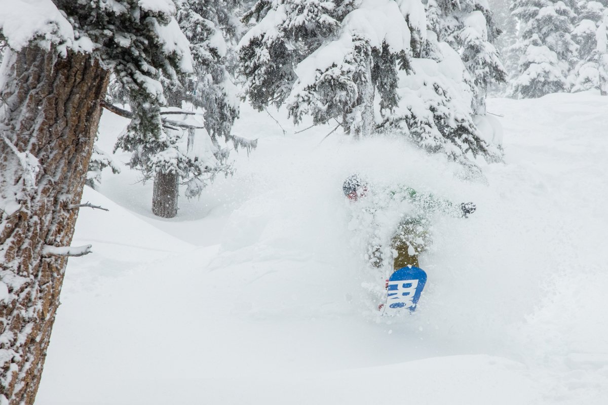 WhistlerSummit's tweet photo. 53cm in 48 hrs. Bring your snorkel it's gonna to be deep!

Photo: Mitch Winton @WhistlerBlckcmb #DontWaitForFriday https://t.co/r7Bkn0OZs8