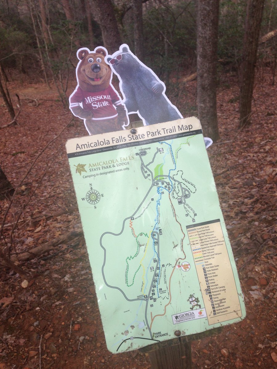 bearbreaksatl's tweet photo. Hey @ThePSUBear &amp; #FlatBoomer thanks for hiking on the Appalachian Trail today.

Where you at @MSUBearBronze? https://t.co/twiDRkE2MR