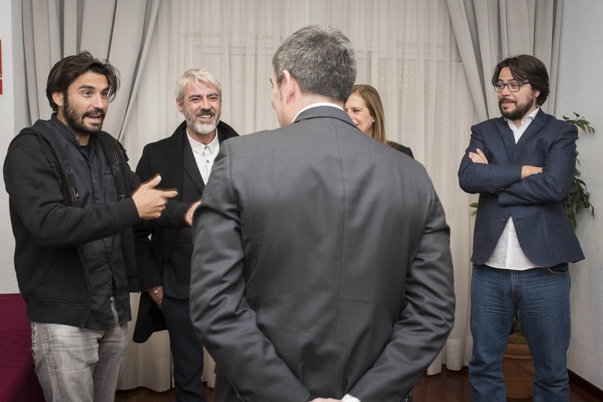 FClavijoBatlle's tweet photo. Triunfaron en los @PremiosGoya y hemos querido reconocer el éxito y el talento de canarios que triunfan en el cine https://t.co/BuLYXiGTTe