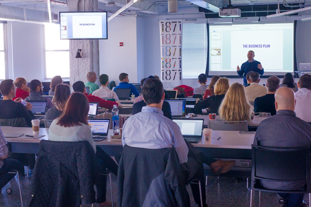 A big thanks to all the #startup #founders who came out today to Roadmaps: #Financing at @1871Chicago!