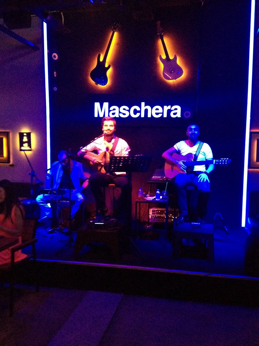 #BuGünGünlerden Öner Bodur (@ Maschera Efes Beer Cafe &amp; Bistro in İstanbul) swarmapp.com/c/j3Ghl29dDF0