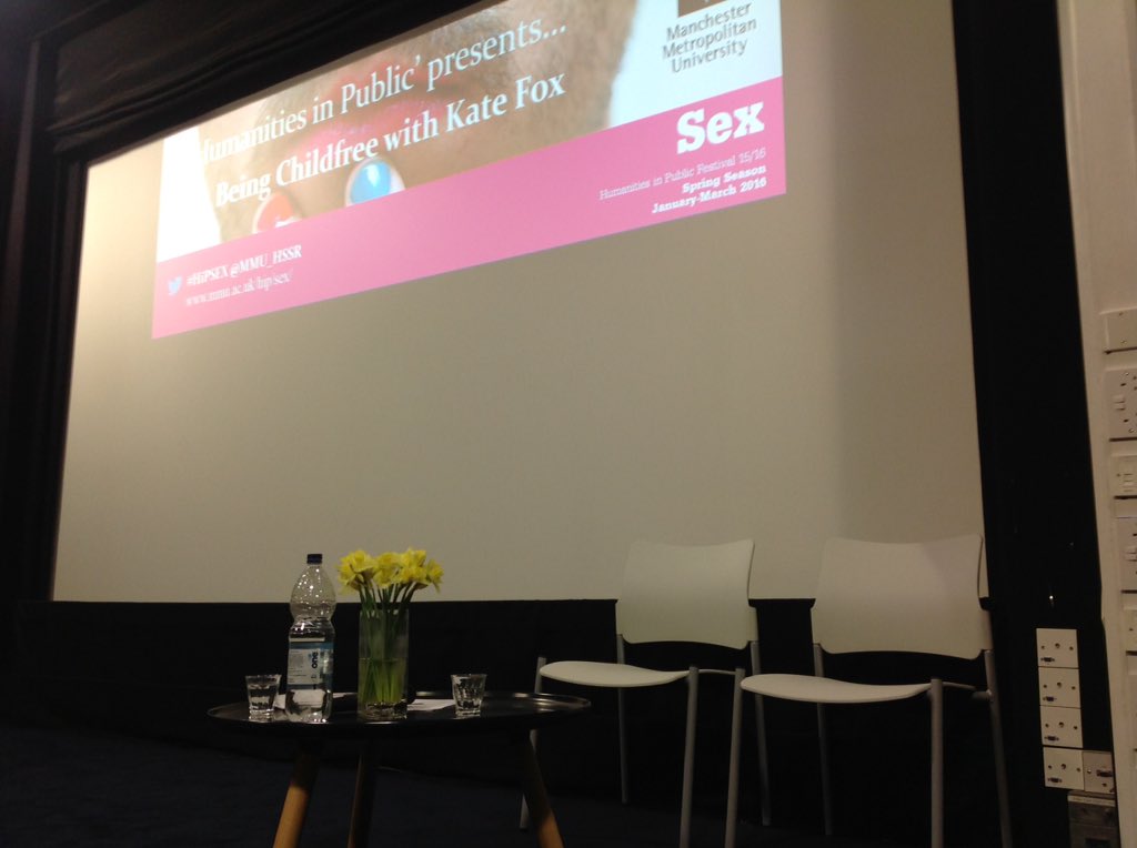 aAh_mag's tweet photo. @katefoxwriter @mmu_hssr About to start talking about Being Child free. #HiPSEX https://t.co/IBdka457fO